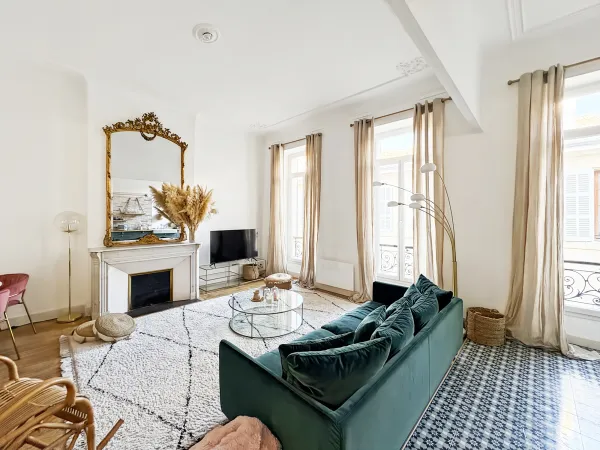 interieur appartement ancien Marseille