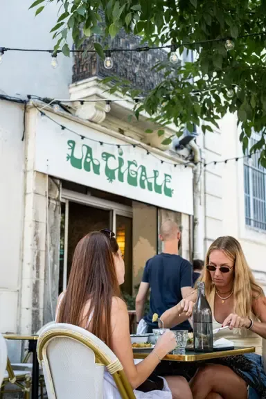 Terrasse de La Cigale dans le quartier des Arceaux à Montpellie